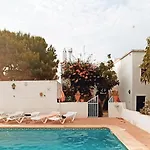 Landhaus Cerca De Ciutadella Con Piscina Troquerias